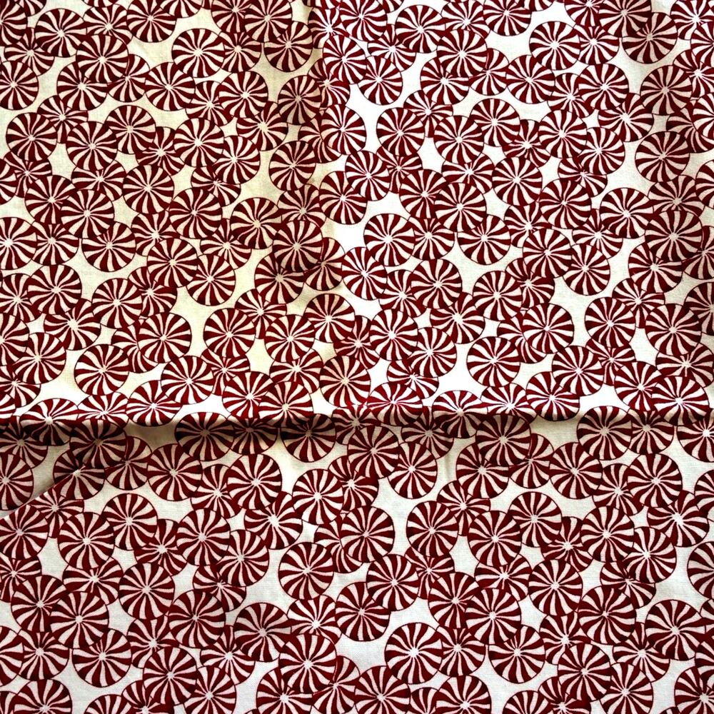 Candy cane Peppermint Christmas Mint Holiday Circle Red Xmas 1.5 Yards 44x54
